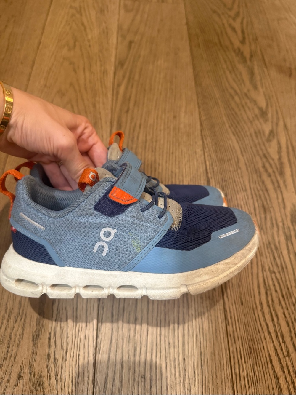 On Running Kids Sneakers in Blue with Orange Details